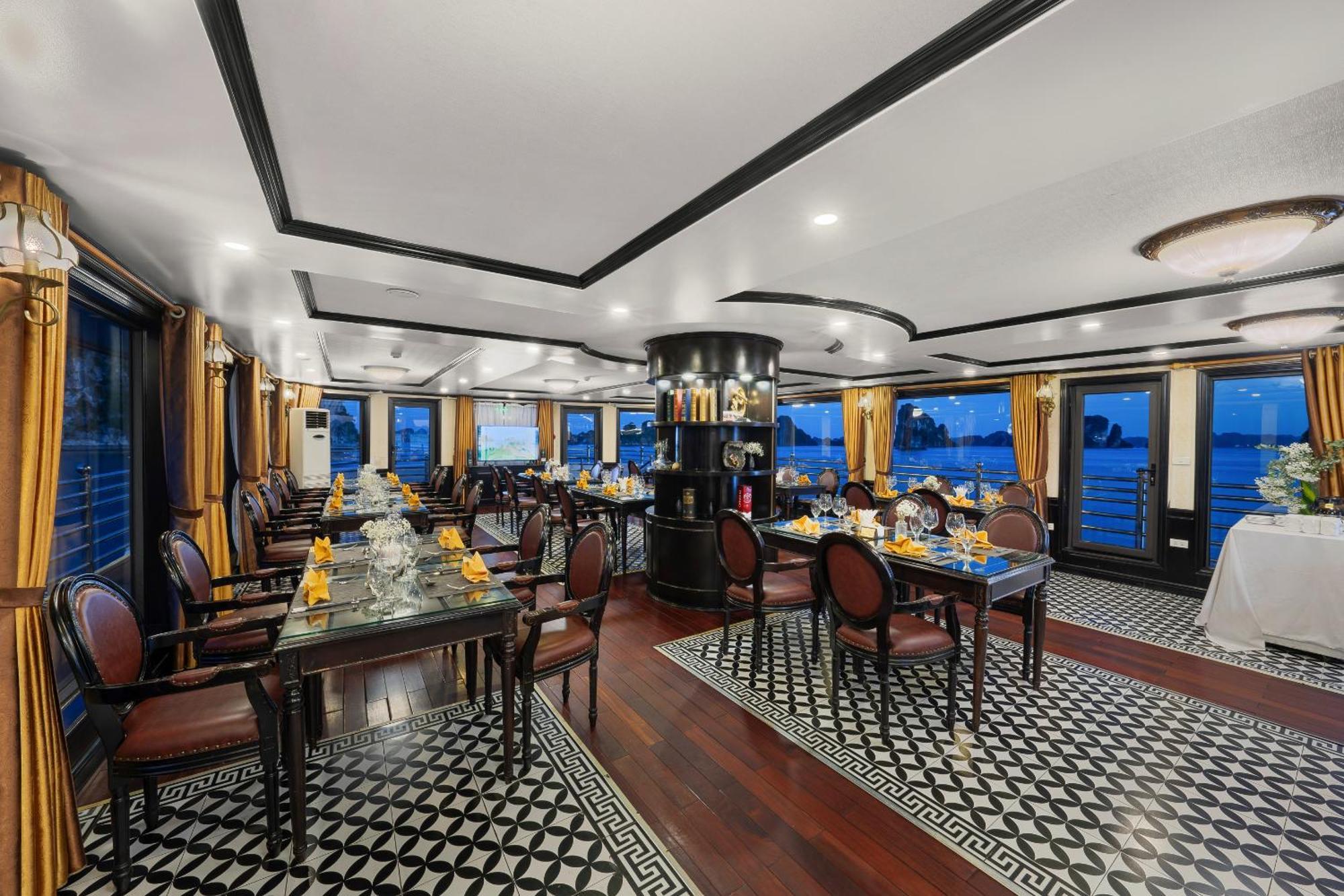 Halong Athena Cruise Hotel Ha Long Exterior photo